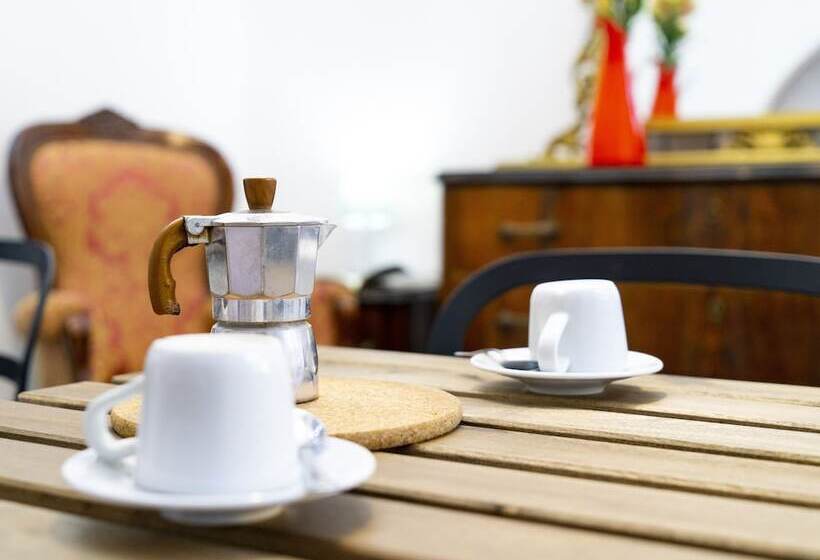 צימר Salotto Piramide