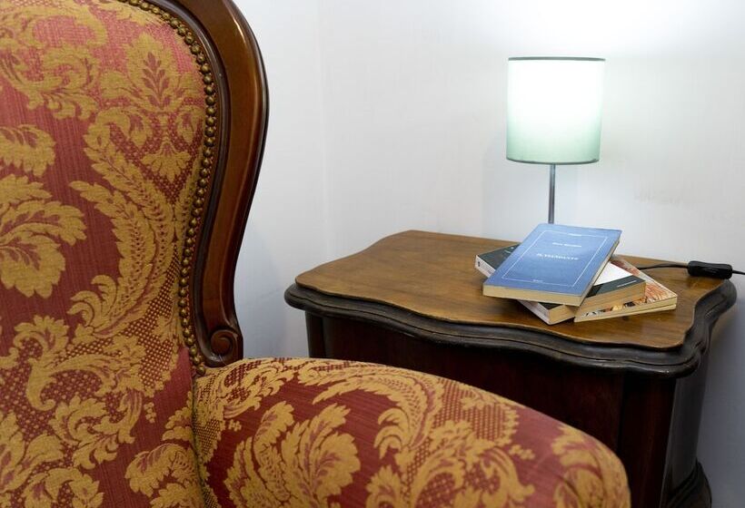 צימר Salotto Piramide