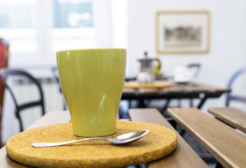 צימר Salotto Piramide