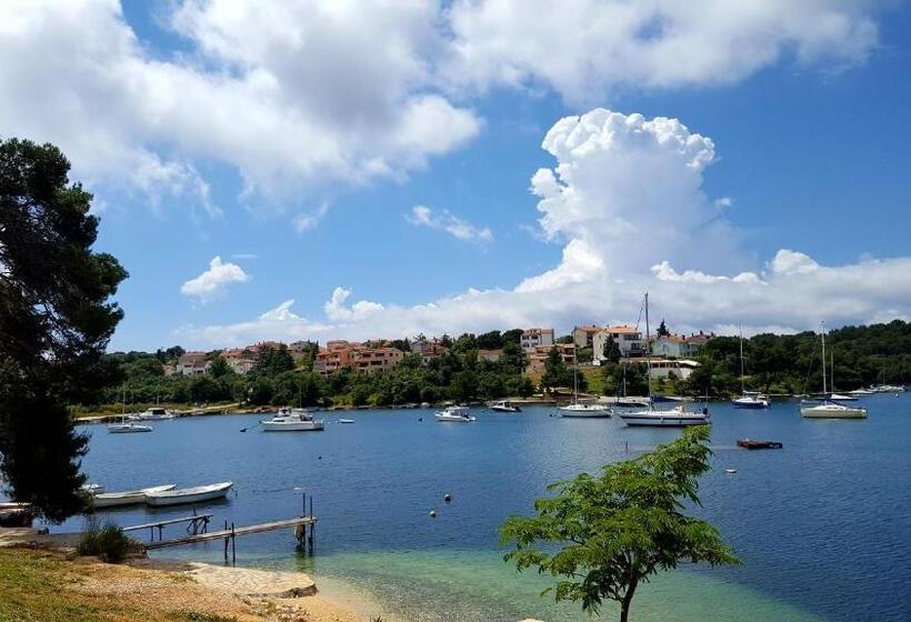 Bed & Breakfast Banjole