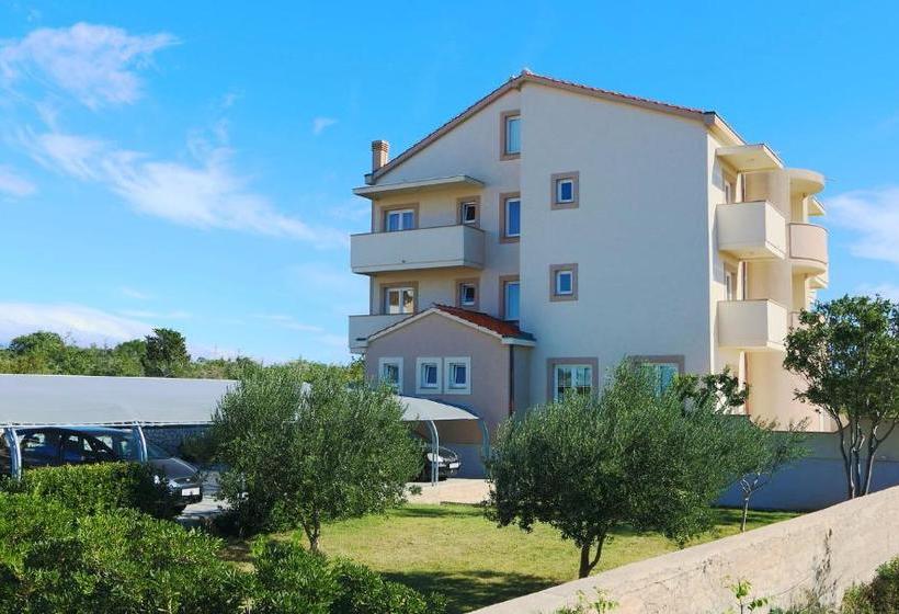 Bed & Breakfast Jugo