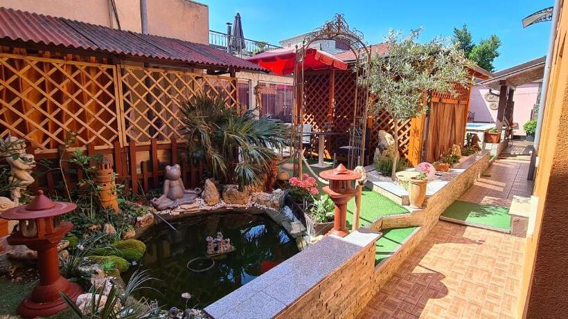 Bed & Breakfast Villa Adriana