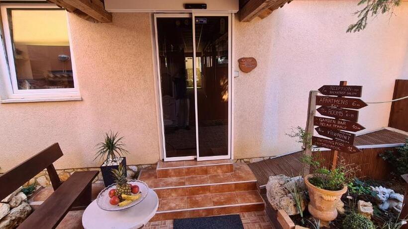 Bed & Breakfast Villa Adriana