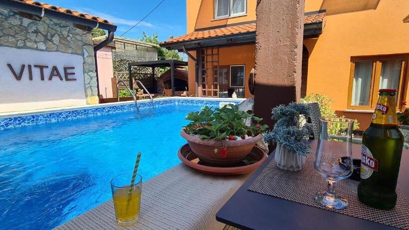 Bed & Breakfast Villa Adriana