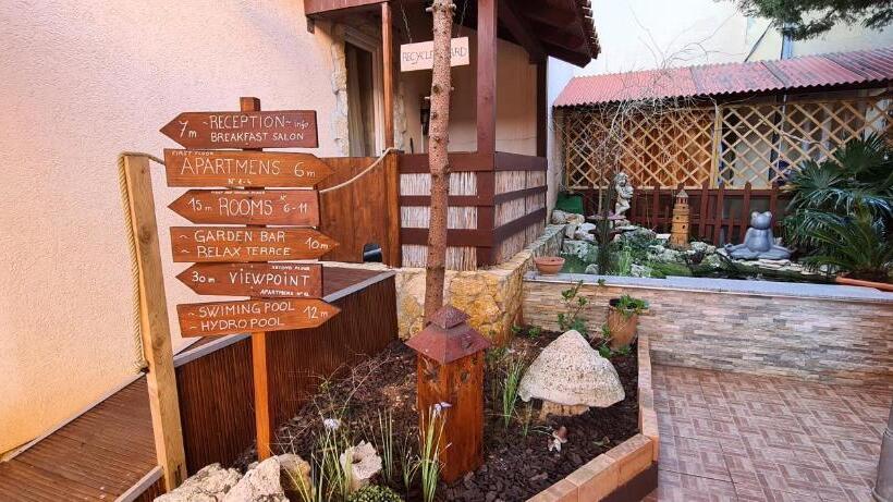 Bed & Breakfast Villa Adriana