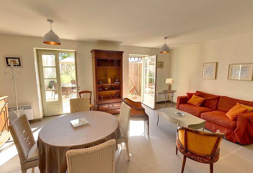 Domaine De Puychêne