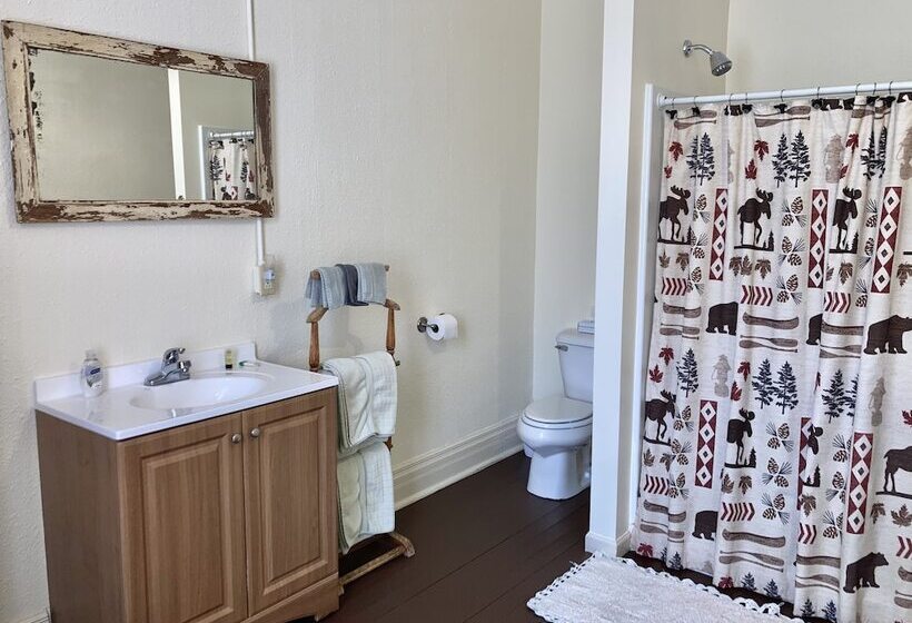 Historic Downtown Capitol Hotel Vacation Suites