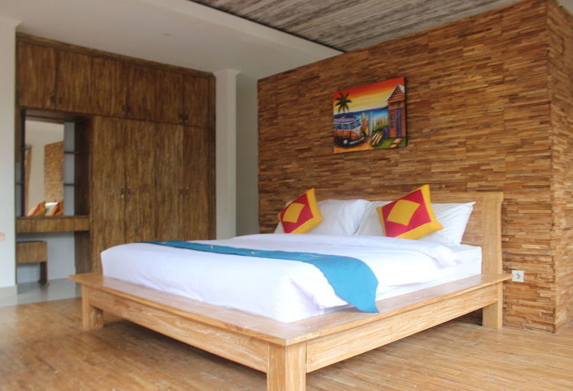 فندق فئة نجمة واحدة Kedungu Surf Camp