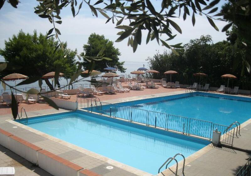 簡易ホテル Villaggio Residence Marina Del Capo