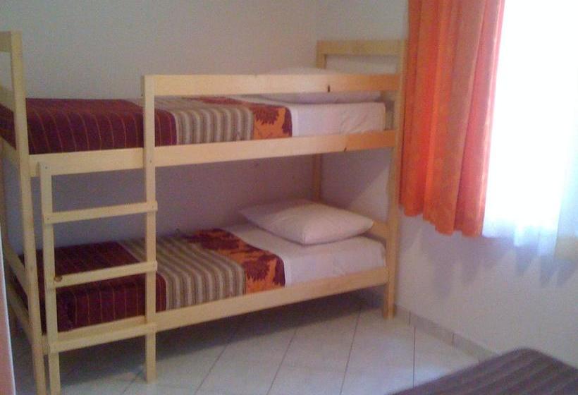 Hostel Amfora