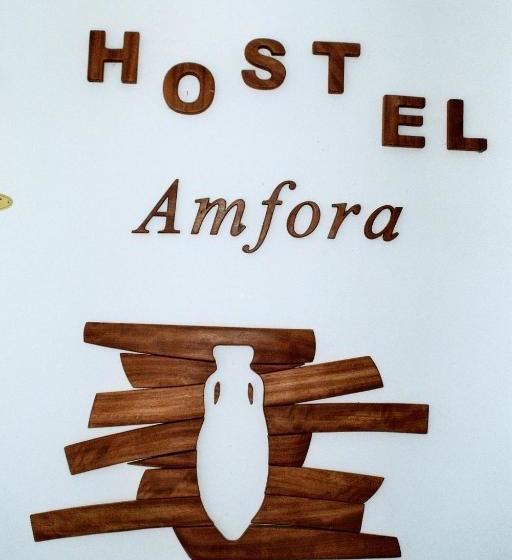 Hostel Amfora