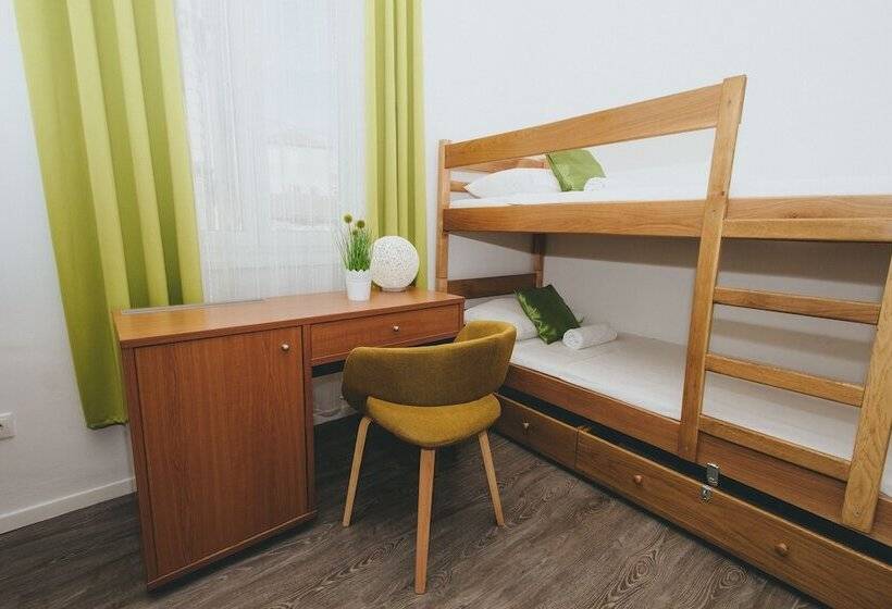 Hostel Globo