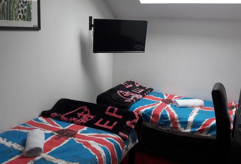 Hostel In Club
