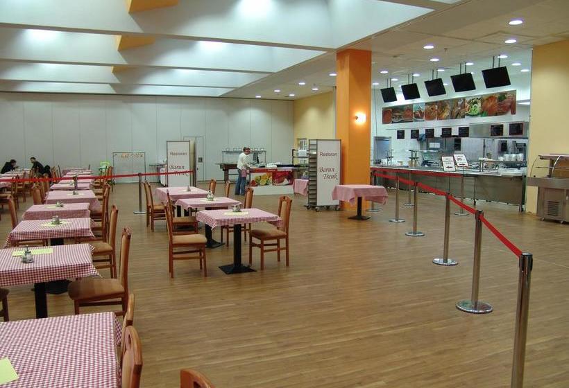 Hostel Kristal