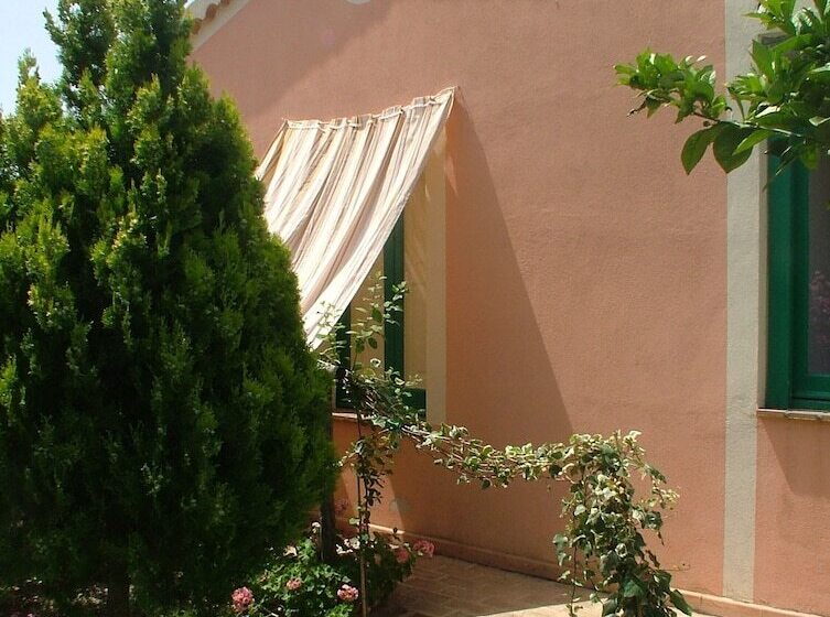 فندق Agriturismo Villa Vittoria