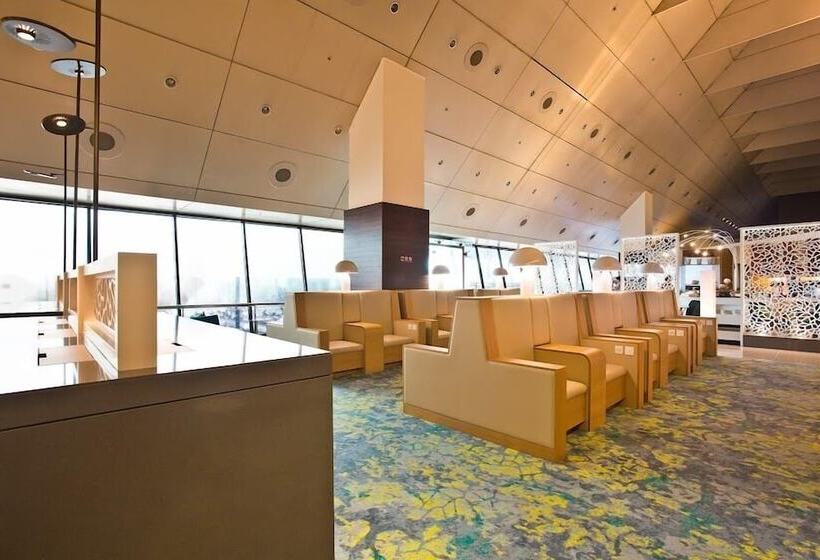 هتل Ambassador Transit Lounge Singapore T2