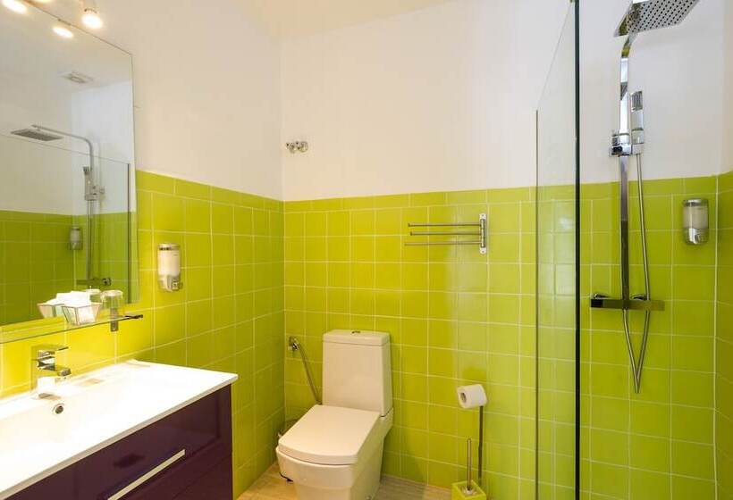 فندق Bluebelle Marbella