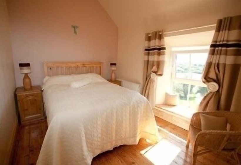 בית מלון כפרי Bridgeview Farmhouse