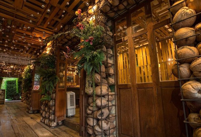 Отель Chababaancham Resort