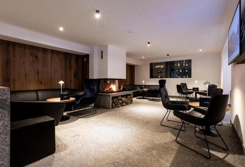 酒店 Ciasa De Munt Lifestyle Living