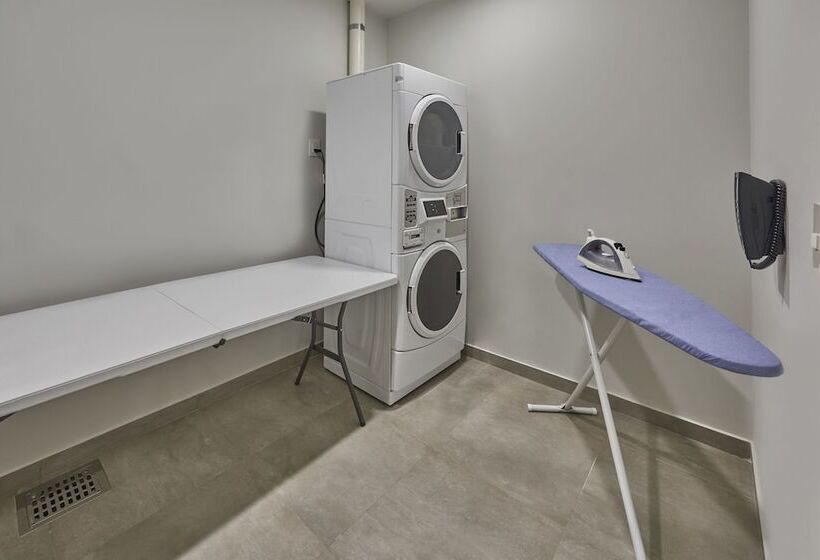 فندق City Express Junior By Marriott Tuxtepec