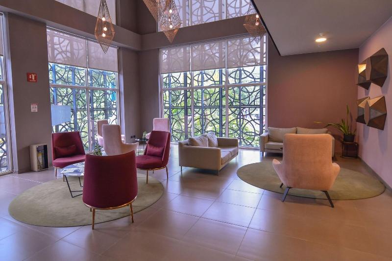 فندق City Express Plus By Marriott Medellín Colombia