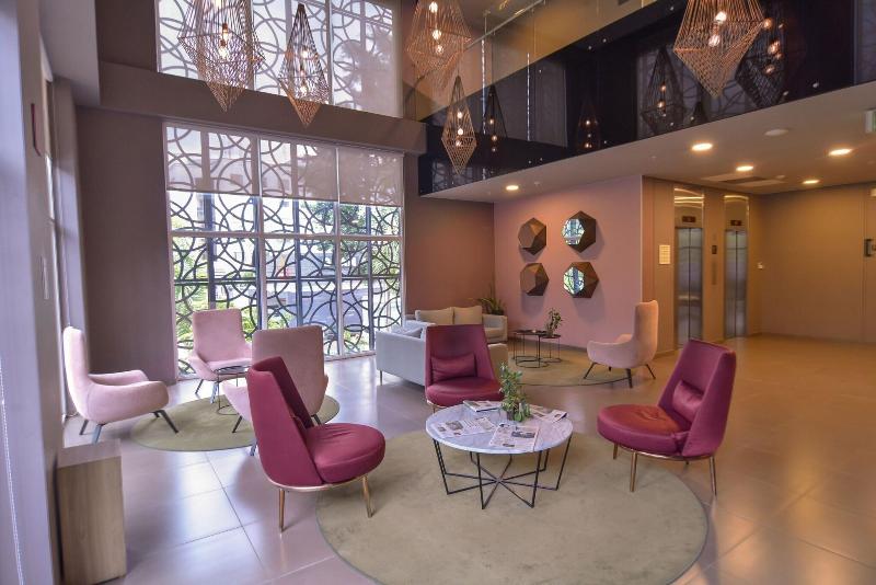 فندق City Express Plus By Marriott Medellín Colombia