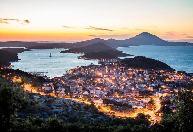 Отель Diana B&b