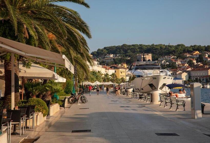 Отель Diana B&b