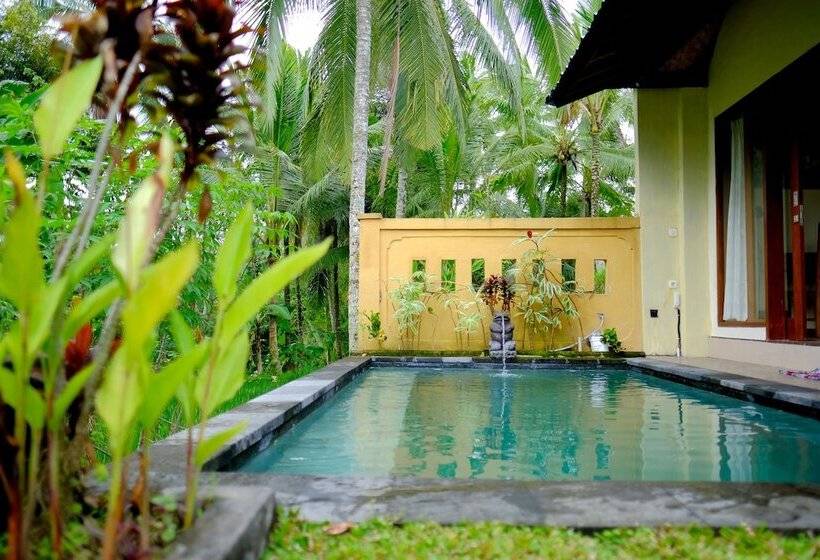 בית מלון כפרי Dukuh Village Villas & Art