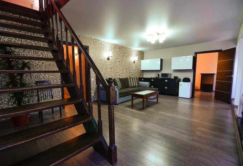 בית מלון כפרי Esenin