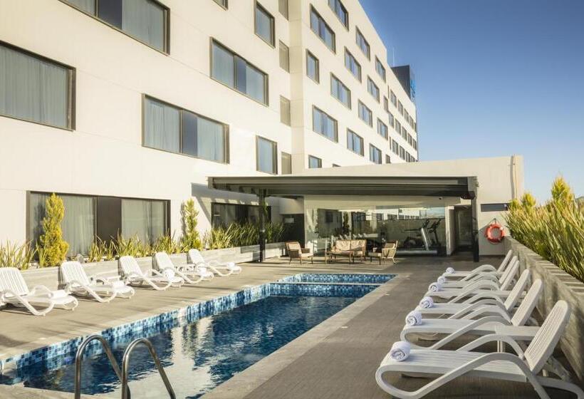 هتل Fiesta Inn Chihuahua Fashion Mall