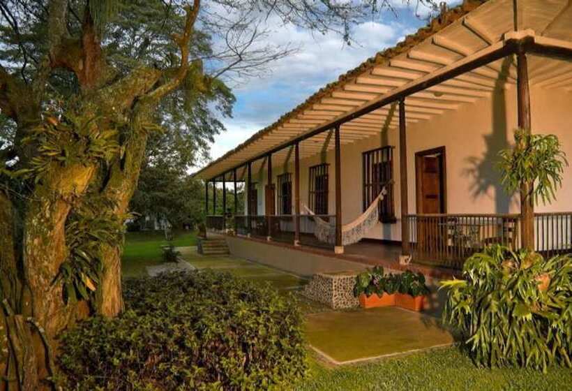 هتل Hacienda Castilla