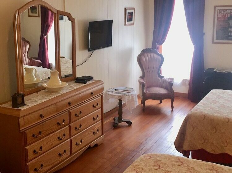 Historic Downtown Capitol Hotel Vacation Suites