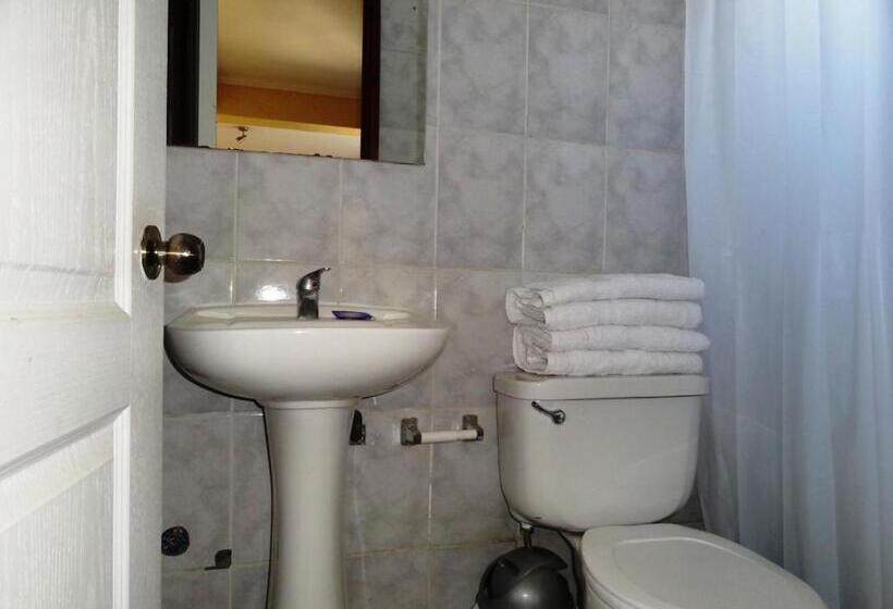 فندق Hostal El Gallego 3