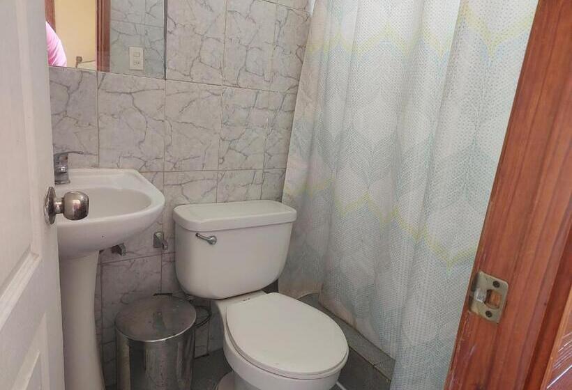 فندق Hostal El Gallego 3