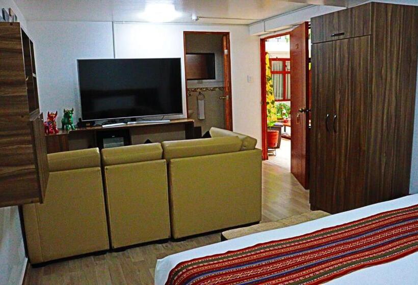 Отель Capac Inka Wasi Plaza