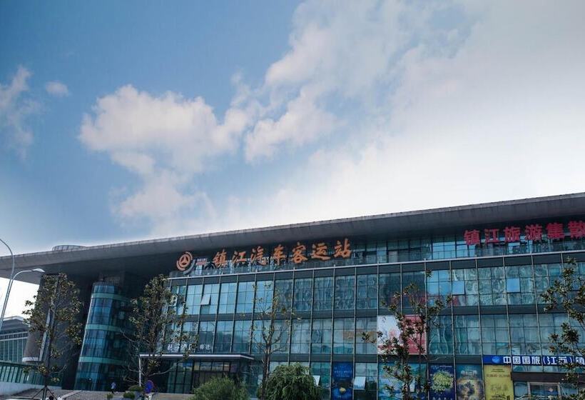 호텔 Metropolo Zhenjiang Railway Station Wanda Square