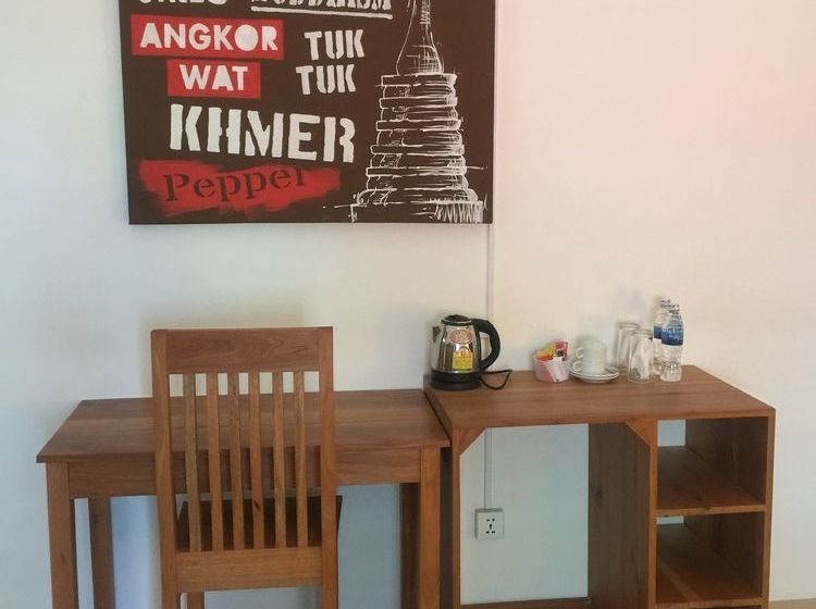 فندق Kool Kampot