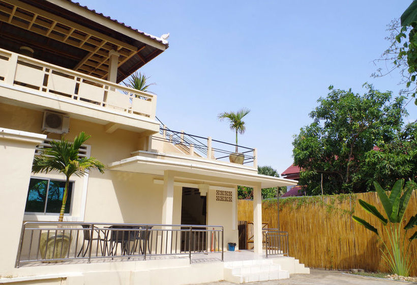 فندق Kool Kampot