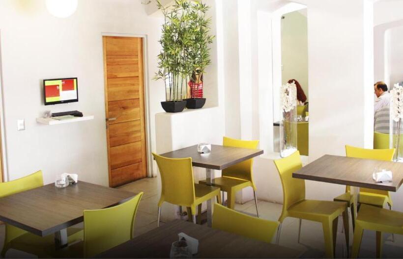 فندق Las Terrazas Express