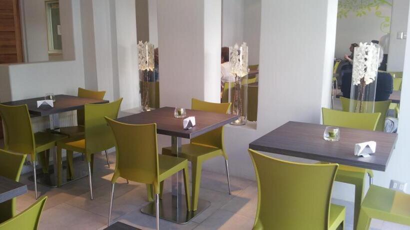 فندق Las Terrazas Express