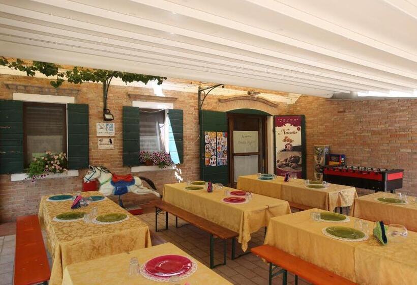 Отель Locanda Antico Fighèr