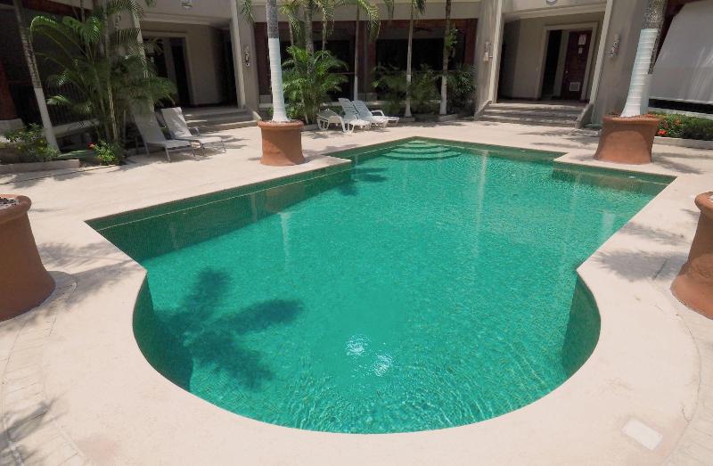 בית מלון כפרי Macaws Ocean Club