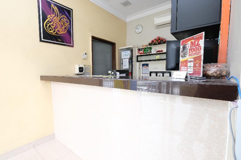 Отель OYO 714 Arina 