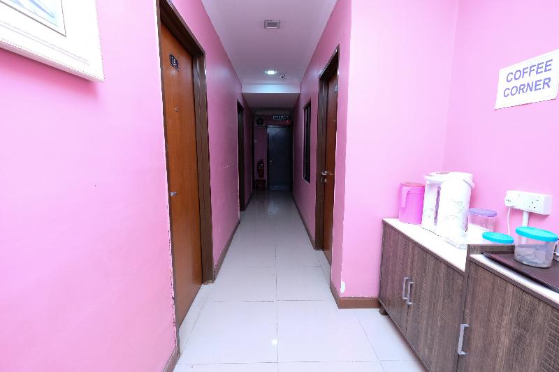 Отель OYO 714 Arina 