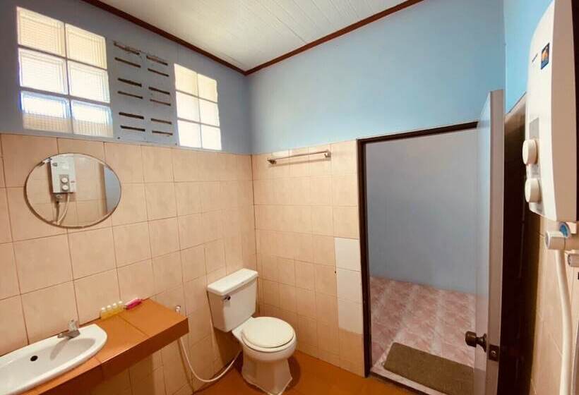 Отель Phupha Bungalow Haad Rin