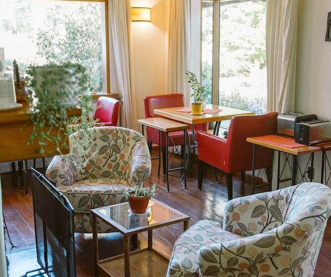 Hotel Posada Del Río   Parque Metreñehue