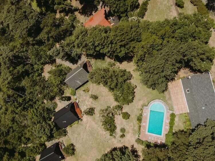 Hotel Posada Del Río   Parque Metreñehue