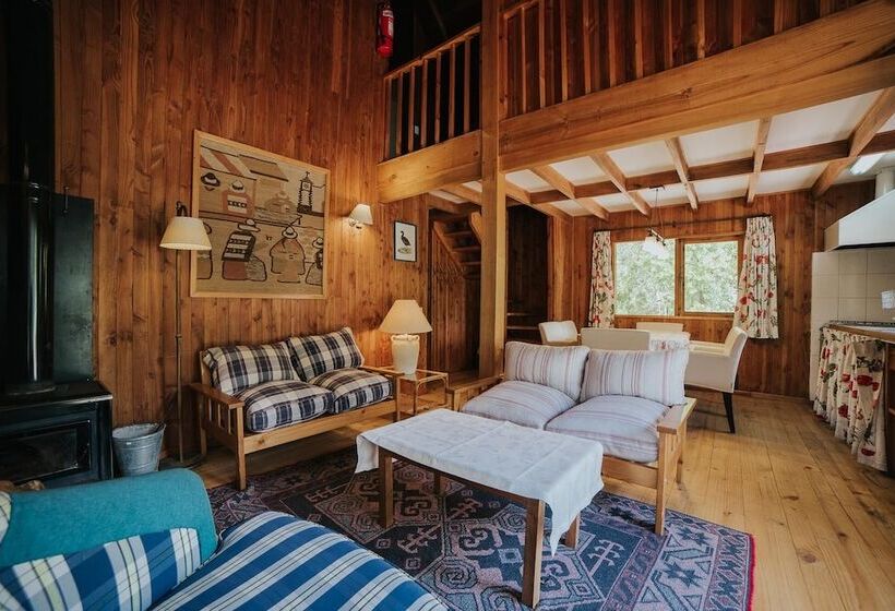 Hotel Posada Del Río   Parque Metreñehue